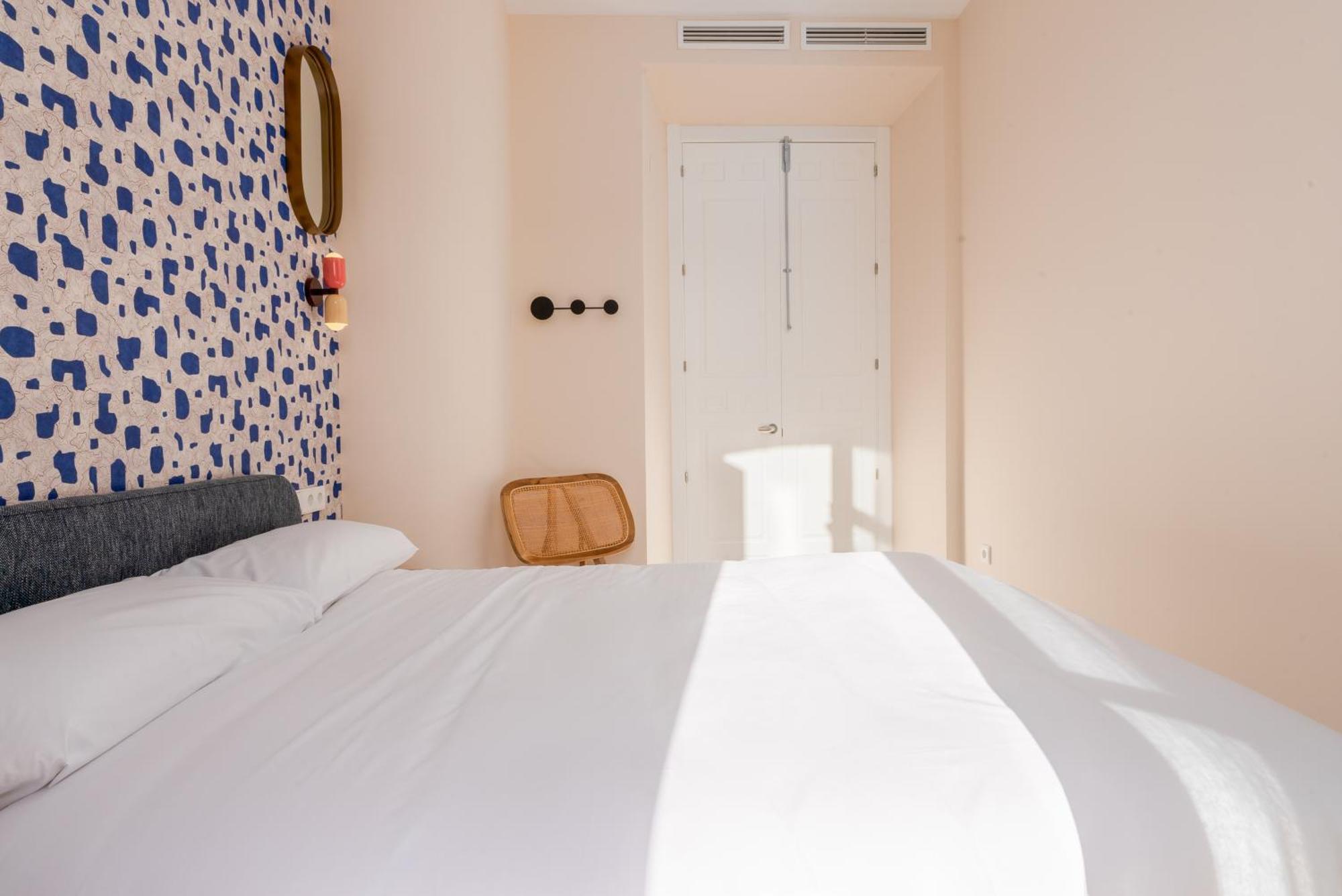 Smartr Malaga Centro Aparthotel Exterior photo